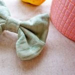 CARRIE – Pasador lazo mullido verde - Imagen 2
