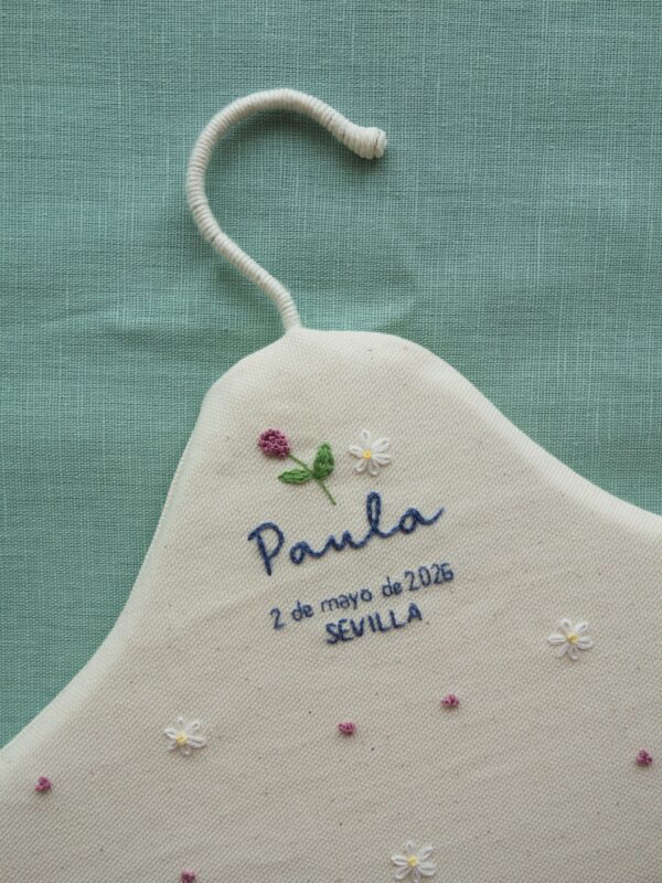 JIMENA – Percha para boda personalizada, hecha por encargo - Imagen 9