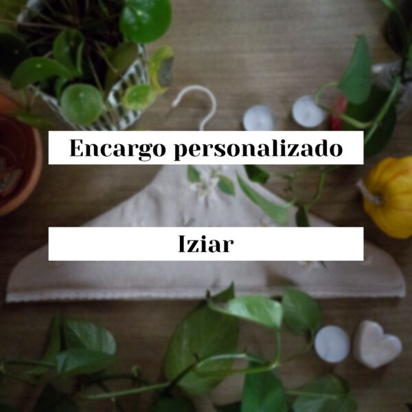 JIMENA – Percha + Lienzo (personalizado Iziar)