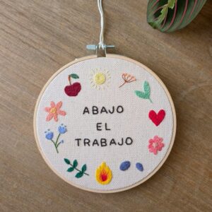 KATARINA – Bastidor "Abajo el trabajo" 003