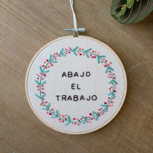 KATARINA – Bastidor "Abajo el trabajo" 004